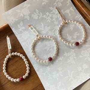 Rotes Perlenarmband aus Zinnober-Erz und Rohstein-Kristallen, Vielseitig und Luxuriös im Ausstrahlenden Charakter - Product Image 4