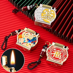 Encendedor de Metal HD588 Nuevo Mini con Rueda de <span class=keywords><strong>Encendido</strong></span>, Colgante Moderno Personalizado, Regalo Empresarial al por Mayor - Product Image 1