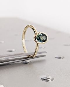 แหวนหมั้นแซฟไฟร์สีน้ำเงินอมเขียวทอง14K สำหรับทำด้วยมือสไตล์วินเทจ - Product Image 2