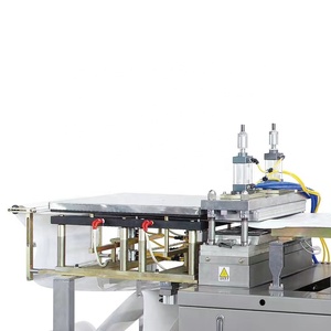 Machine automatique de thermoformage pour couvercles de café et de boissons froides, contenants alimentaires en PP - Product Image 5