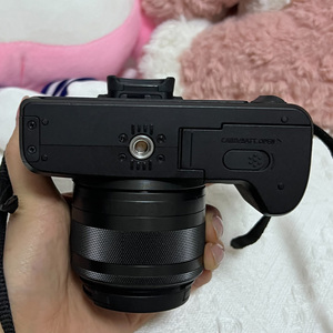 Appareil photo hybride APS-C Canon M50 Mark I 24 MP 4K en promotion - Product Image 6