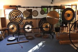 Support <span class=keywords><strong>de</strong></span> <span class=keywords><strong>gong</strong></span> double couche <span class=keywords><strong>de</strong></span> haute qualité pour base <span class=keywords><strong>Gong</strong></span> 24-40 pouces - Product Image 5