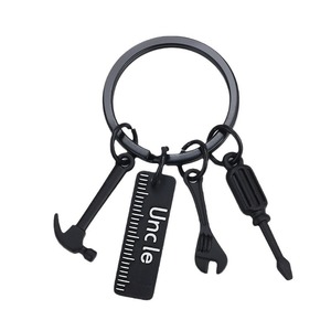 Porte-clés Papa, <span class=keywords><strong>marteau</strong></span>, tournevis, clé à molette, outils, cadeau pour la fête des pères, métal gravé - Product Image 5