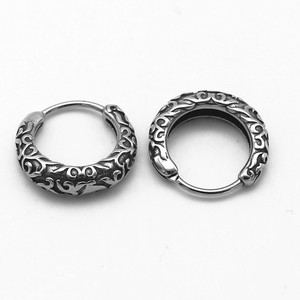 yunnique Huggie <b>Earrings</b> Titanium Steel Retro Pattern Geometric Design For Men And Women - Product Image 2
