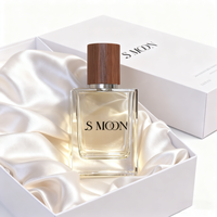 Maßgefertigte 30ml 50ml 100ml Luxuriöse Quadratische Klare Mattierte Farbverlauf-Glasparfümflasche mit Holzkappe und Geschenkbox