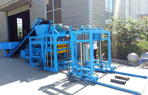 QTJ4-25 Qt4 Automatische Kleinblockanlage zur Herstellung von Zement-Hohlblocksteinen mit mechanischer Vibration für Kleinunternehmen - Product Image 2