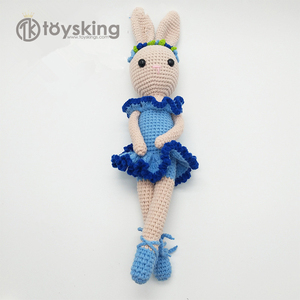 TK manuale Crochet Bunny Ballerina farcito morbido coniglio Amigurmi bambola regali fatti a mano giocattolo 1980S 1990S moda - Product Image 2