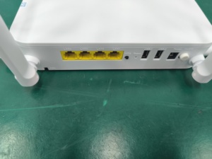 โมเด็มออปติคอล WIFI5 แบบสองย่านความถี่มือสอง พร้อมพอร์ต 4ge+1Tel+2USB XPON 2.4&5G AC1200 ONU Router OMCI/TR069 FTTR/FTTX - Product Image 3