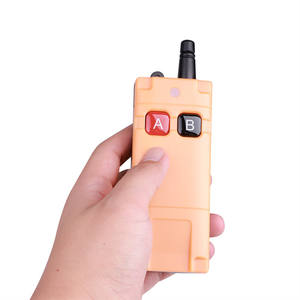 433Mhz 315Mhz Rf 9V <span class=keywords><strong>4</strong></span> Kanalen <span class=keywords><strong>4</strong></span> Knoppen Leren <span class=keywords><strong>Code</strong></span> Vaste <span class=keywords><strong>Code</strong></span> Industriële Draadloze Afstandsbediening - Product Image 3