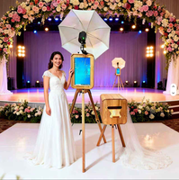 Photomaton instantané double face en chêne avec écran tactile 18,5 pouces, compatible multi-appareils iPad et reflex numérique, boîtier en bois et imprimante intégrée