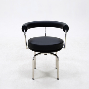 Chaise minimaliste en métal, chaise longue pivotante en cuir |   Chaise de salle à manger de luxe léger pour salon, chambre, villa, hôtel, penthouse - Product Image 5