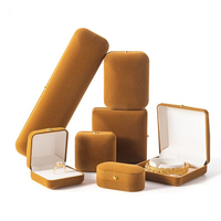 Boîte à bijoux de luxe personnalisée avec logo, fermeture magnétique, en velours, pour bagues, colliers, bracelets, ensemble de présentoirs, petite boîte à bijoux
