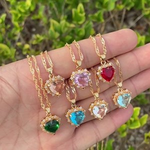 Collane di Gioielleria alla Moda con Strass Colorati, Collana da Donna con Ciondolo a Forma di Cuore Placcato Oro e Gemma - Product Image 1