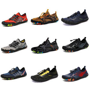 Chaussures d'eau pour hommes <span class=keywords><strong>Marche</strong></span> à cinq doigts <span class=keywords><strong>Aquatique</strong></span> Minimaliste Pieds nus Récif Natation Chaussures <span class=keywords><strong>de</strong></span> rivière Chaussures d'eau pour hommes pour la natation - Product Image 4