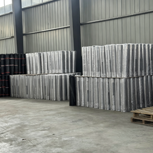 Membrane d'étanchéité autocollante sur mesure pour <span class=keywords><strong>toiture</strong></span> en acier coloré, installation à froid, rouleau de membrane imperméable pour <span class=keywords><strong>toiture</strong></span> métallique - Product Image 6