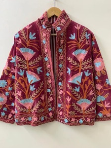 เสื้อแจ็กเก็ตกำมะหยี่นุ่มของผู้หญิงเสื้อแจ็กเก็ตสั้นปักลายทำด้วยมือ - Product Image 4