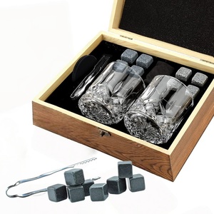 Ensemble de carafe à <span class=keywords><strong>whisky</strong></span> en verre de luxe de haute qualité avec 4 pierres, boîte en bois, comprend des glaçons, personnalisable pour l'<span class=keywords><strong>utilisation</strong></span> du vin - Product Image 5