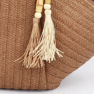 Bolso de playa de paja de papel tejido con forma de bola de masa hervida, bolso informal, borlas de papel, mango redondo de bambú natural - Product Image 6