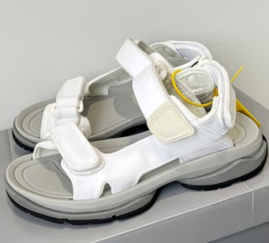 Summer new style men's and women's sports <b>sandals</b>, with open-toe magnetic fastening design breathable and comfortable - Product Image 4
