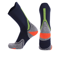 Chaussettes de sport athlétiques respirantes en tissu éponge à compression, rayées, avec logo personnalisé, pour cyclisme et marathon