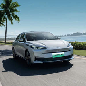 Achetez la nouvelle berline Changan Qiyuan A05 2025 haute performance, 4 portes, 5 places, autonomie de 1300 km, voitures électriques fabriquées en Chine - Product Image 4