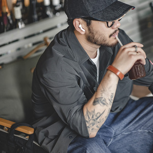 <span class=keywords><strong>Camicia</strong></span> <span class=keywords><strong>grigia</strong></span> con tasche della serie Maden Mountain per uomo, casual, antipiega, senza bisogno di stiratura, a maniche lunghe, stile <span class=keywords><strong>giacca</strong></span>, primaverile. - Product Image 4