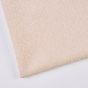 Tissu en crêpe de polyester de qualité supérieure avec une élégante finition effet sable sablé pour vêtements et manteaux tendance - Product Image 2