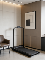 Équipement de gymnastique à domicile unisexe tapis de course VR durable avec station d'entraînement de la poitrine moteur électrique de bonne qualité pour l'entraînement
