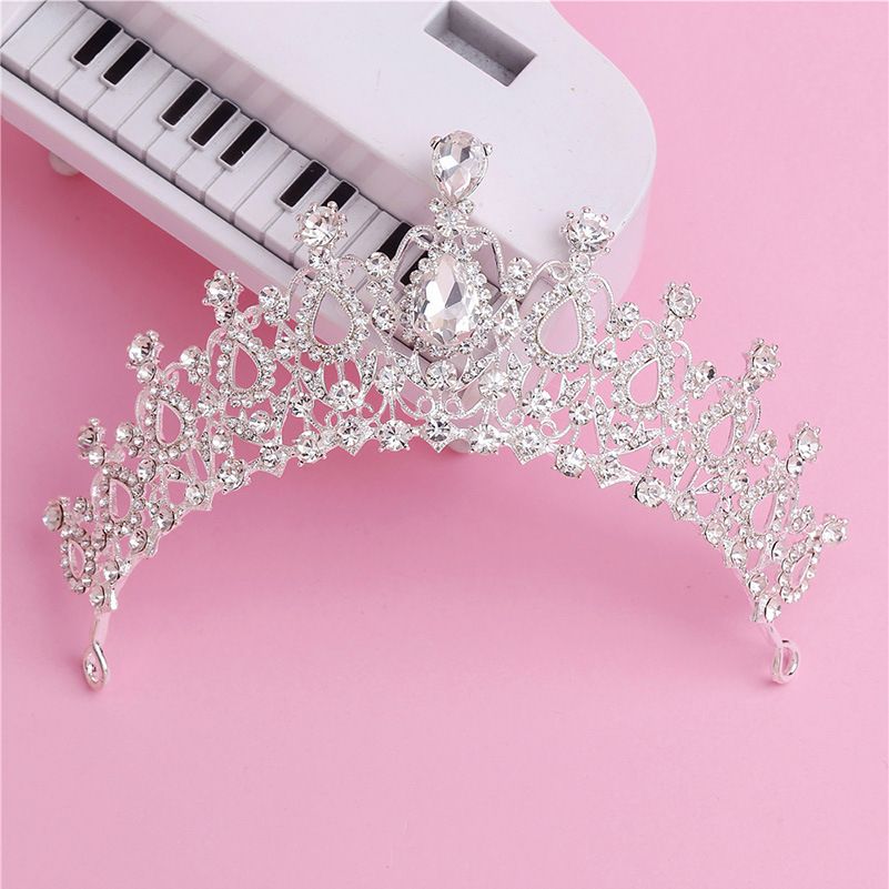 [ROMANTIC CROWN]★25SS★韓国人気★BAROQUE L/S Korean Princess Crown - Baroque Rhinestone Hair Crown