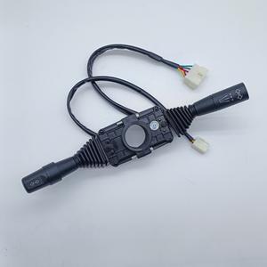 สวิตช์รวม Doosan รุ่น B20NS B30NS สำหรับรถยกไฟฟ้า สวิตช์ไฟเลี้ยว อะไหล่หมายเลข 30011404-00046 - Product Image 2