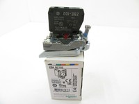 Controlador de Programación PLC ZB4 BZ102 Nuevo y Original en Stock en Almacén