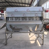 Commerciële mangoschilmachine  Hoge capaciteit ananasschilmachine  Pneumatische continue drakenvruchtenschilmachine