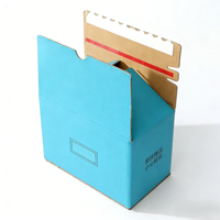 Boîte en carton laminé mat résistant, imprimée sur mesure, fabriquée à partir de matériaux recyclés de qualité alimentaire, avec fermeture auto-adhésive et bande de déchirure pour l'emballage des chaussettes
