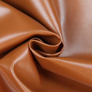 قماش جلد صناعي ناعم مقاوم للرياح بنمط نابا من البولي يوريثان يشبه القطن والصوف وفقًا للمعايير الأوروبية لتغليف الأرائك والأثاث - Product Image 1