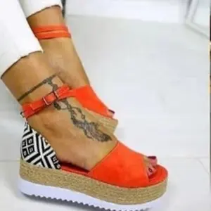 Instahot — sandales compensées en paille tressée à talons hauts, avec boucle, bout fermé, bandes blanches et noires, chaussures d'été pour femmes
