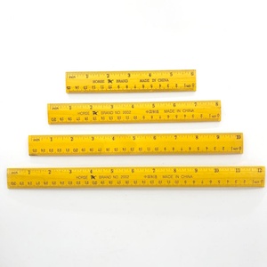 Regla Recta de Madera Amarilla de Venta Caliente de Fábrica al por Mayor, Disponible en 15, 20, 25 y 30 cm para Estudiantes Escolares - Product Image 1