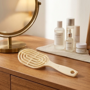 Novo Conjunto de 8 Peças para Cabelo: Escova e Pente Confortáveis e Fáceis de Segurar para Homens, Mulheres e Crianças de Todos os Tipos de Cabelo - Product Image 3