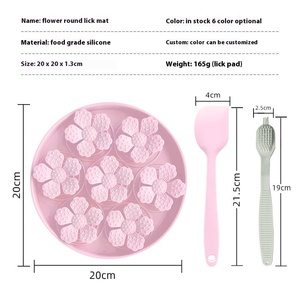 Hoa hình dạng con mèo con chó thực phẩm thiết lập Silicone liếm tấm chậm thực phẩm Mat Silicone bữa ăn tối tấm Bát sniff liếm Pad liếm tấm - Product Image 3