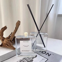 Bouteille diffuseur à roseaux en verre de 30 ml et 100 ml, vide, noire, à suspendre, pour voiture, pour huiles essentielles, avec bouchon – Vente en gros