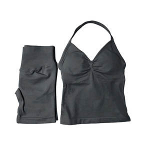 طقم رياضي نسائي من قطعتين قابل للتنفس، توب بدون ظهر وشورت ضيق بدون خياطة، ملابس رياضية للتمارين - Product Image 5