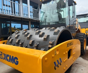 Rouleau compresseur d'occasion XS183J avec patins de nivellement XS142J XS145J XS163J XS183J XS203J XS223J XS263J XS263H XS265J et autres machines - Product Image 4