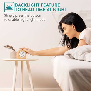 Sveglia Analogica in Legno Personalizzata - <span class=keywords><strong>Orologio</strong></span> Semirotondo a Batteria Silenzioso <span class=keywords><strong>con</strong></span> Pulsante Snooze e Luce - Product Image 3