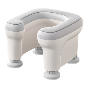 เก้าอี้นั่งชักโครกพร้อมเบาะสำหรับผู้สูงอายุและสตรีมีครรภ์แบบพกพาใช้ในครัวเรือนวัสดุ PP ดีไซน์เรียบง่าย - Product Image 5