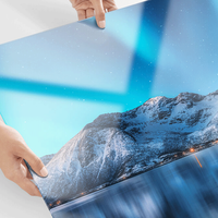 Feuilles d'acrylique découpées au laser de forme personnalisée, épaisseur 3 mm/5 mm, surface UV, imperméable, décoration publicitaire économique pour les pièces