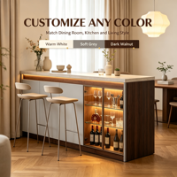 Meuble de bar moderne personnalisé, durable et écologique, avec vitrine à vin, éclairage LED, dessus en pierre, bordure en bois, comptoir îlot, OEM ODM
