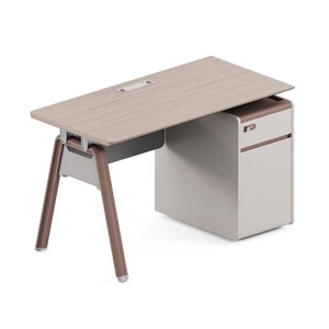 Muebles de Oficina Modernos de Escritorio para Estación de Trabajo de Computadora Personal y Motor Principal Reemplazable - Product Image 6