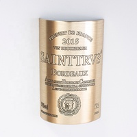 Étiquettes autocollantes personnalisées en métal pour bouteilles de vin, impression en gros, logo en relief