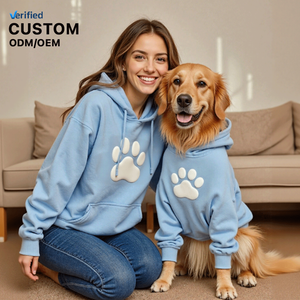 조이메이 맞춤 로고 디자이너 패셔너블 강아지 후드티 편안한 면 소재 반려동물 의류 보호자 후드 스웨트셔츠 세트 - Product Image 1