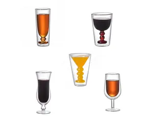 Bicchiere da cocktail creativo coupé cuore unico dipinto a mano set cocktail in cristallo martini unico