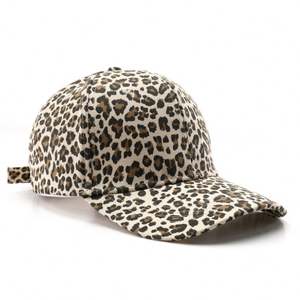 Casquettes de baseball tendance pour femme en coton, style trucker, pour l'été et l'extérieur, avec ouverture pour chignon ou queue de cheval, imprimé léopard, pour le sport - Product Image 4